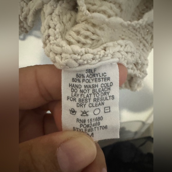 Women’s Storia Cozy Knit Women's Sweater - Cream - Picture 3 of 6